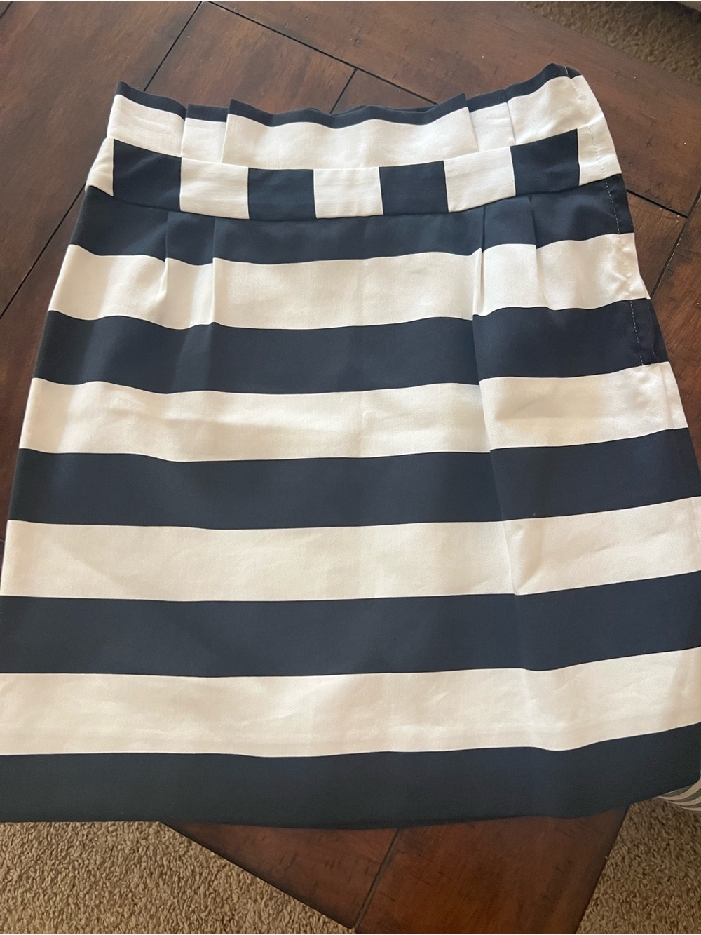 Kate Spade Classic Black & White Striped A-Line Skirt - Picture 3 of 10